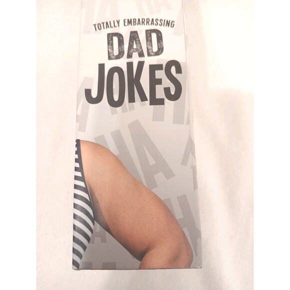 300 Totally Embarrassing Dad Jokes In A Box Fathers Day Gift Funny Family Party - Picture 6 of 6